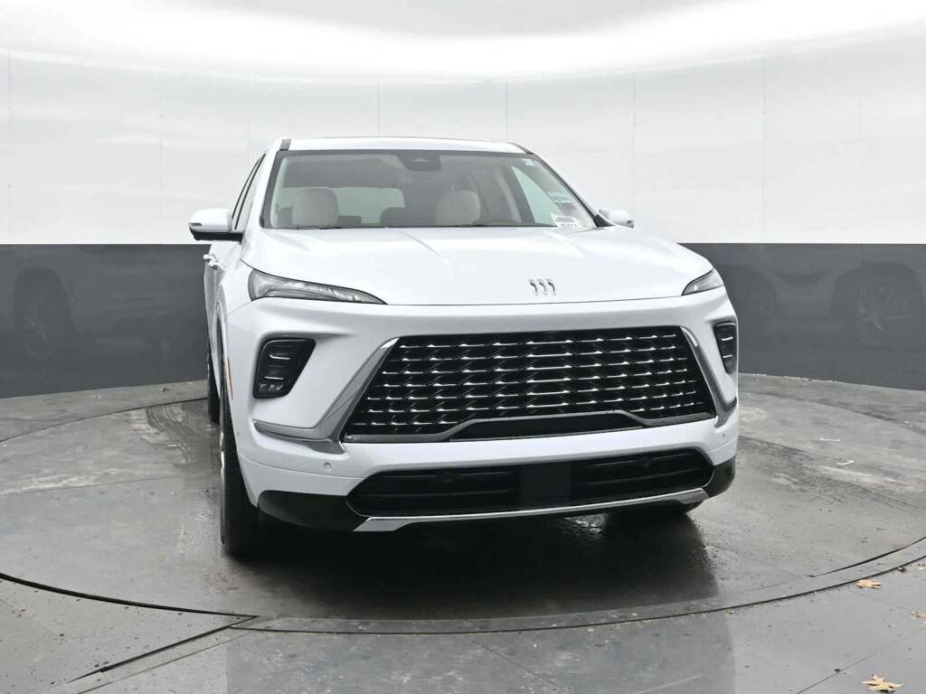 2026 Buick Enclave Avenir FWD