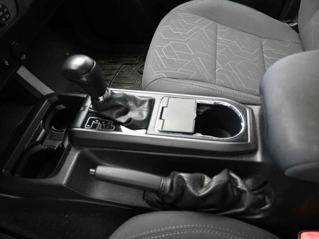 2019 Toyota Tacoma SR5 V6