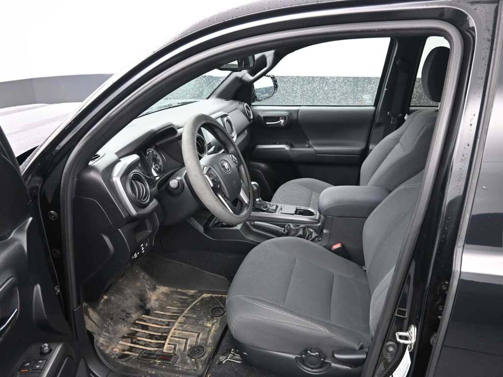 2019 Toyota Tacoma SR5 V6