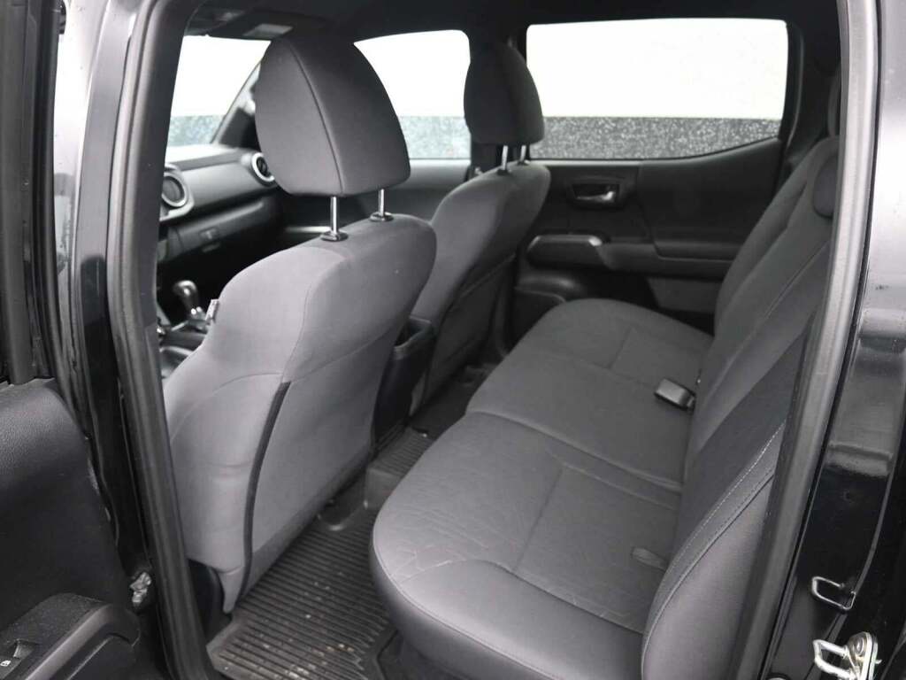 2019 Toyota Tacoma SR5 V6