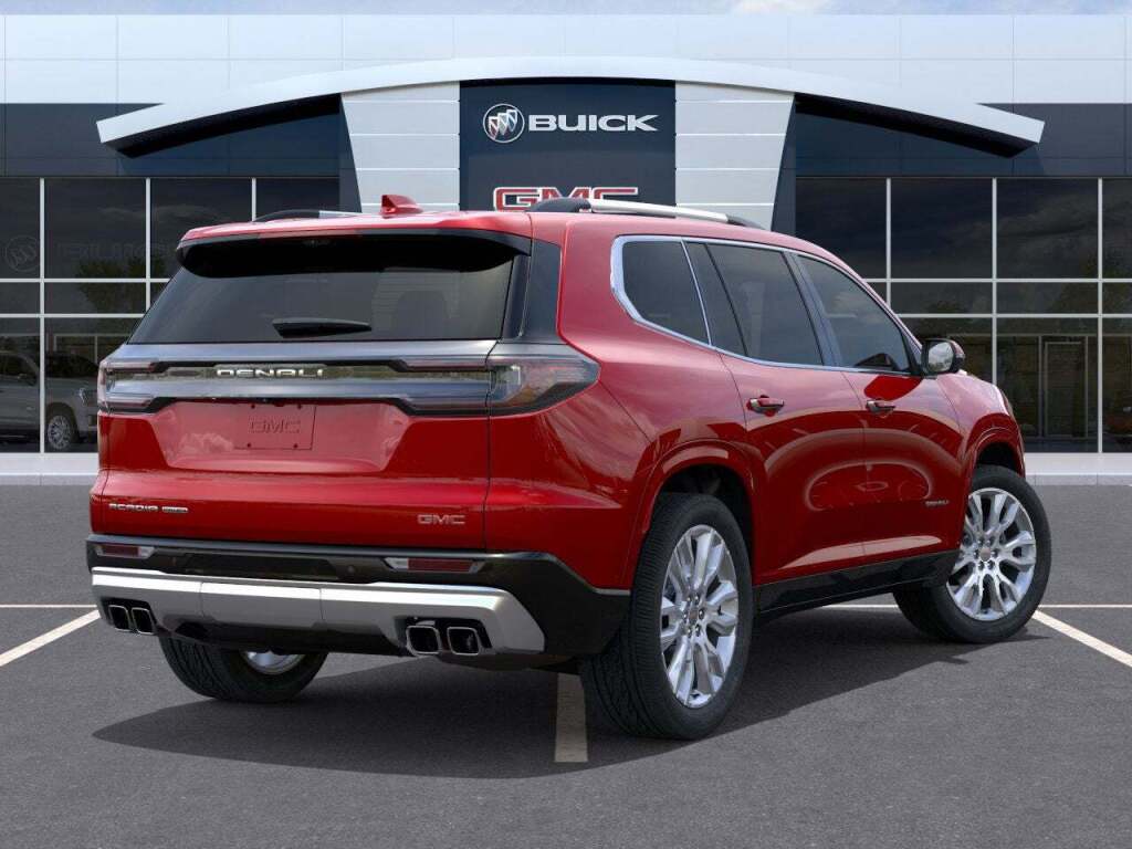 2026 GMC Acadia Denali AWD