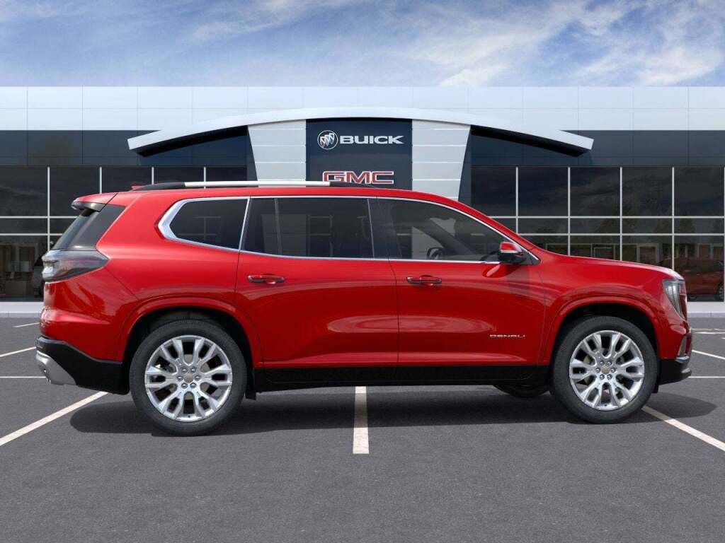 2026 GMC Acadia Denali AWD