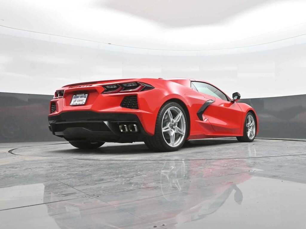 2023 Chevrolet Corvette Stingray RWD Convertible 2LT
