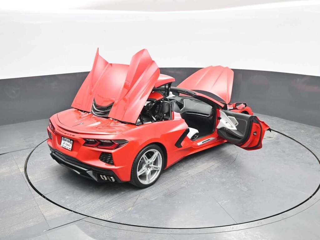 2023 Chevrolet Corvette Stingray RWD Convertible 2LT