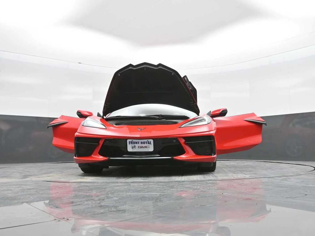 2023 Chevrolet Corvette Stingray RWD Convertible 2LT