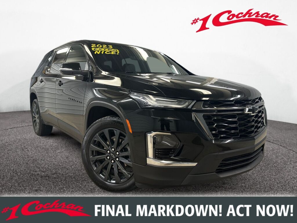 2023 Chevrolet Traverse RS FWD