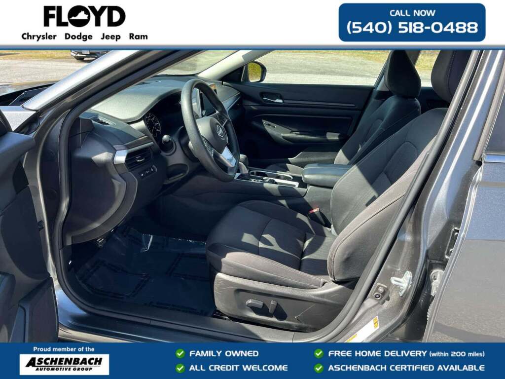 2024 Nissan Altima SV FWD