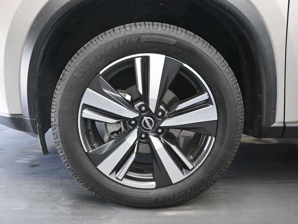 2023 Nissan Rogue SL FWD