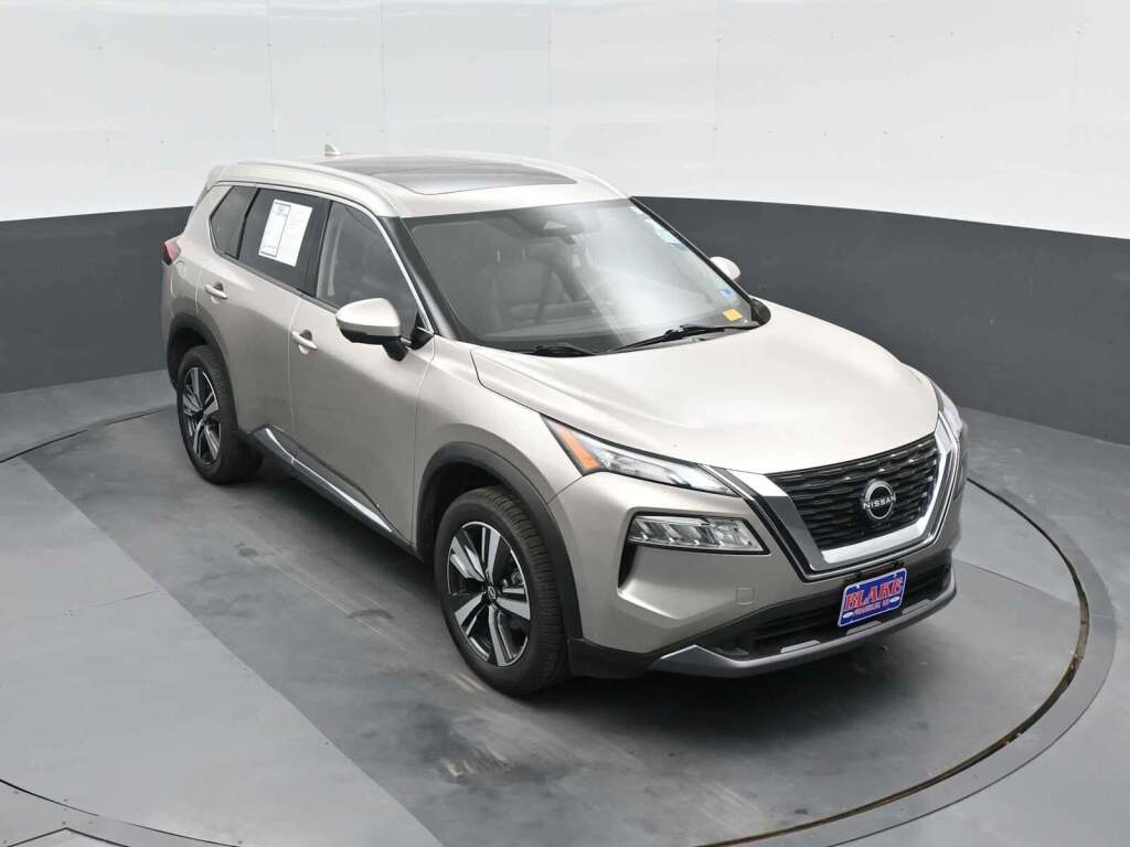 2023 Nissan Rogue SL FWD