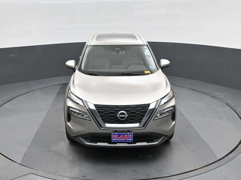 2023 Nissan Rogue SL FWD