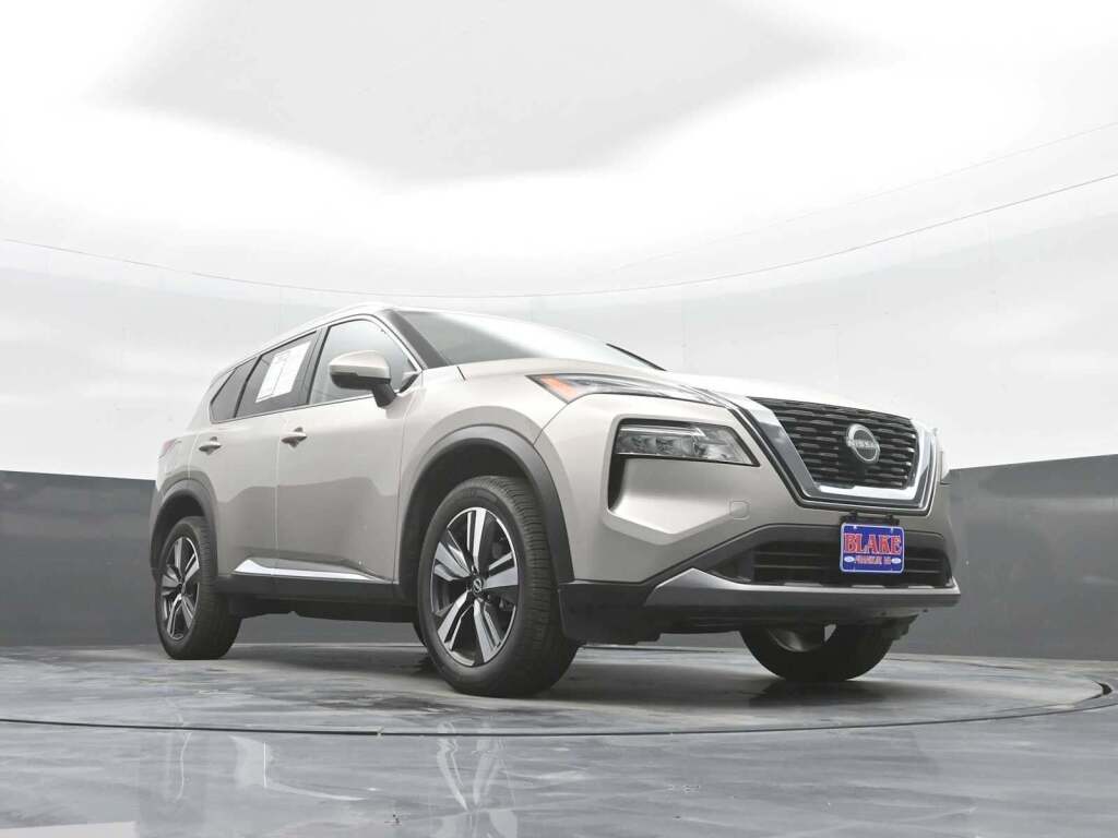 2023 Nissan Rogue SL FWD
