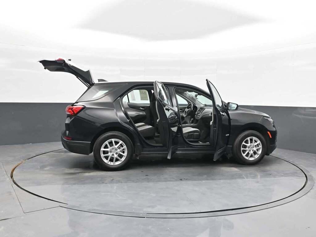 2024 Chevrolet Equinox FWD LS