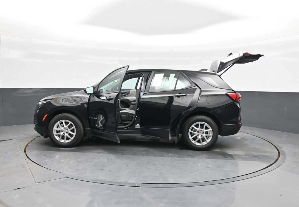 2024 Chevrolet Equinox FWD LS