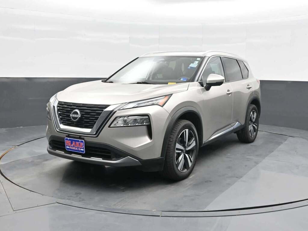 2023 Nissan Rogue SL FWD