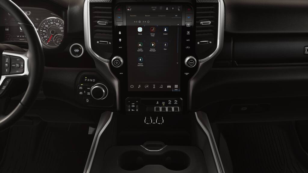 2026 Ram 1500 Big Horn Crew Cab 4x4 5'7" Box