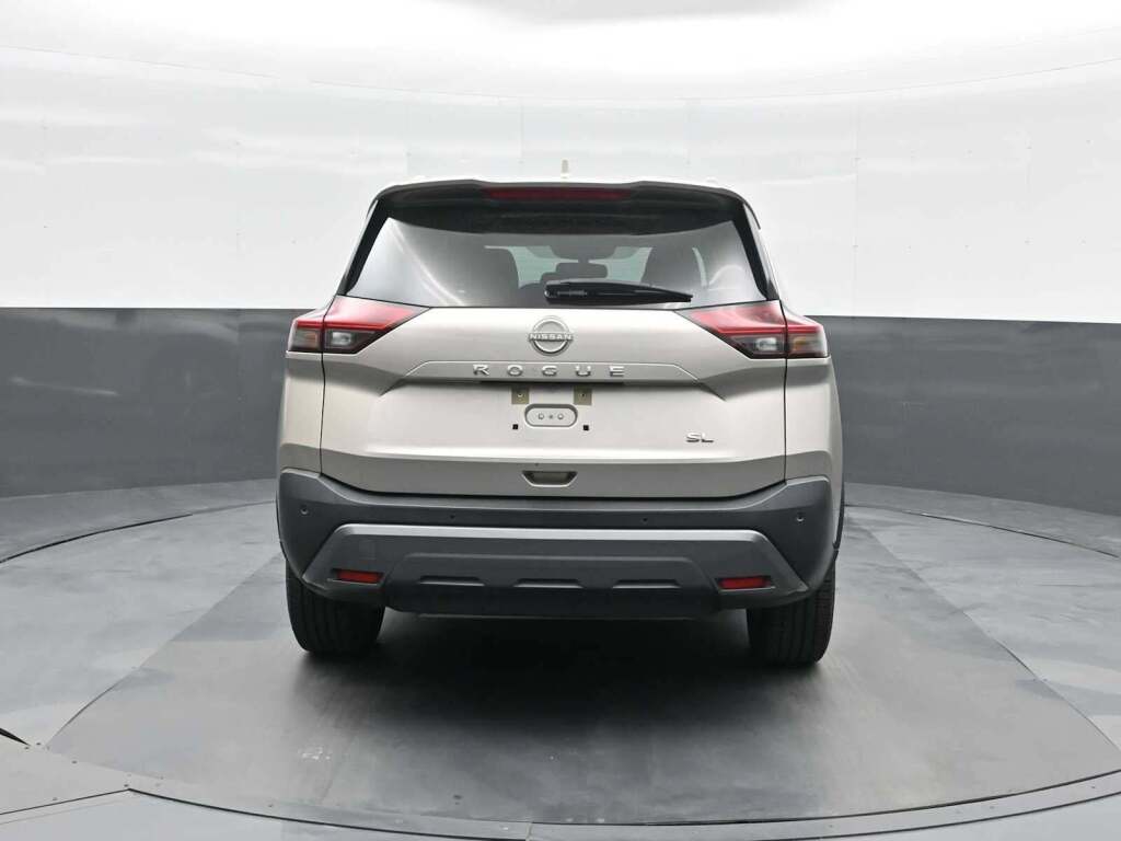 2023 Nissan Rogue SL FWD