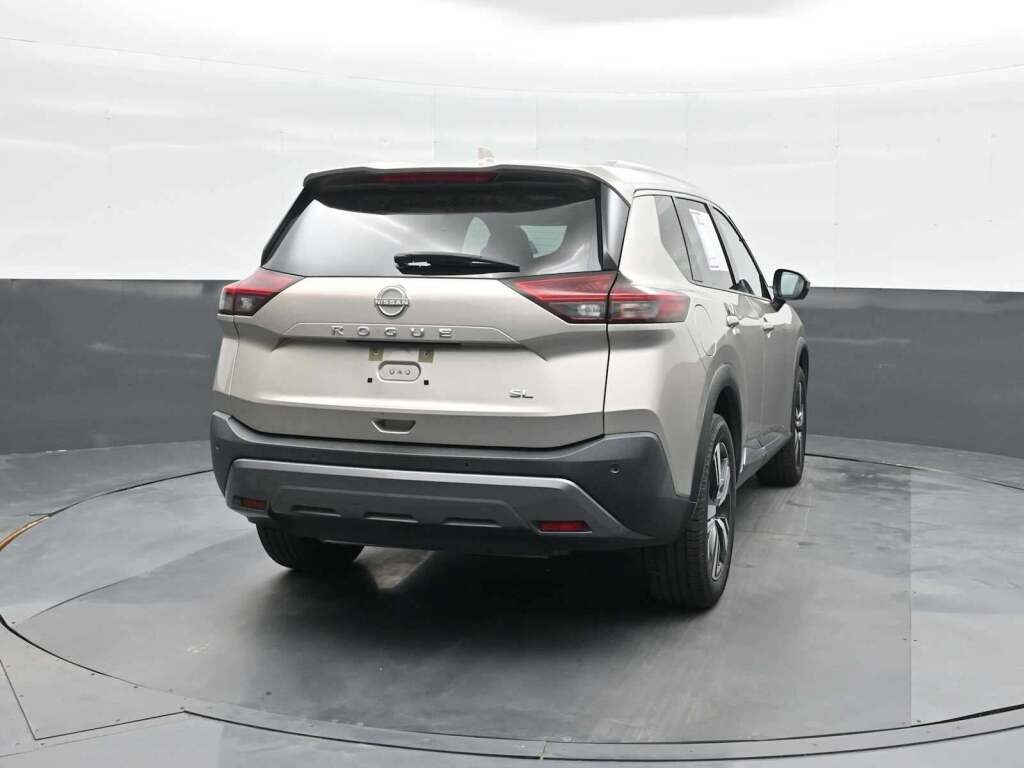 2023 Nissan Rogue SL FWD