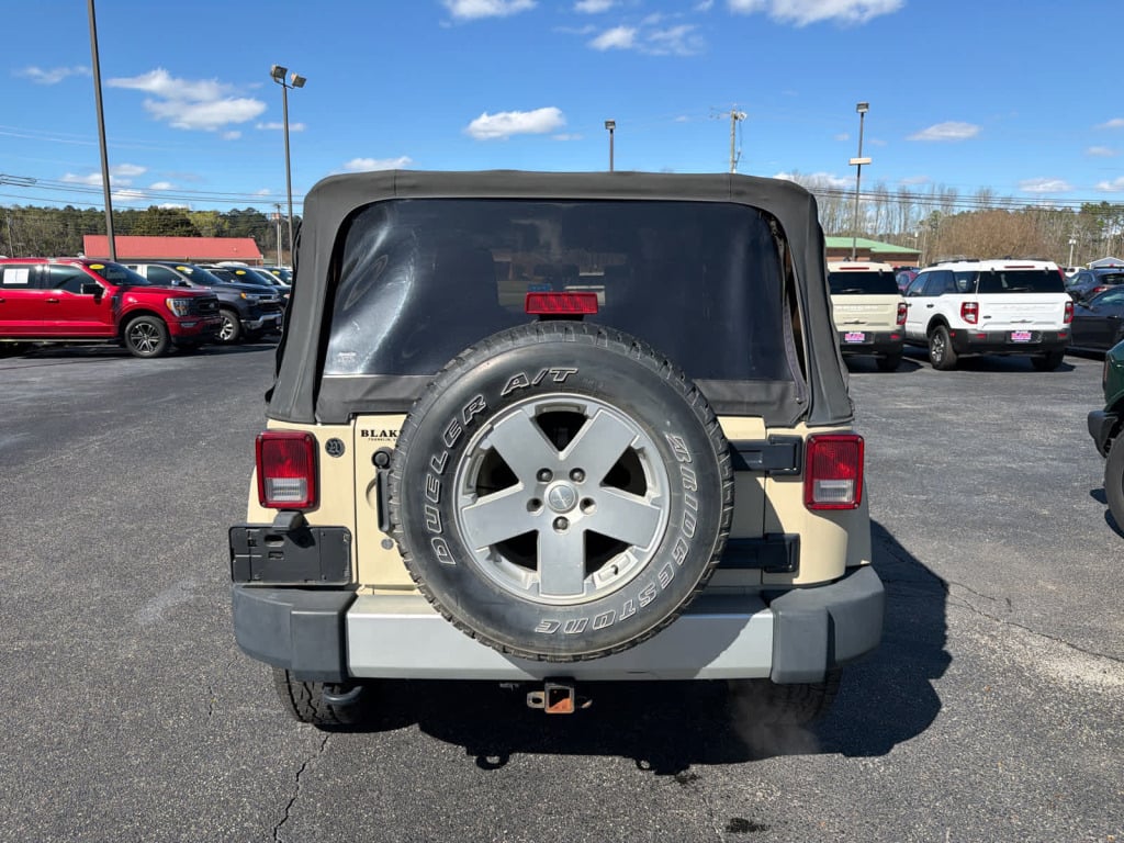 2011 Jeep Wrangler Sahara