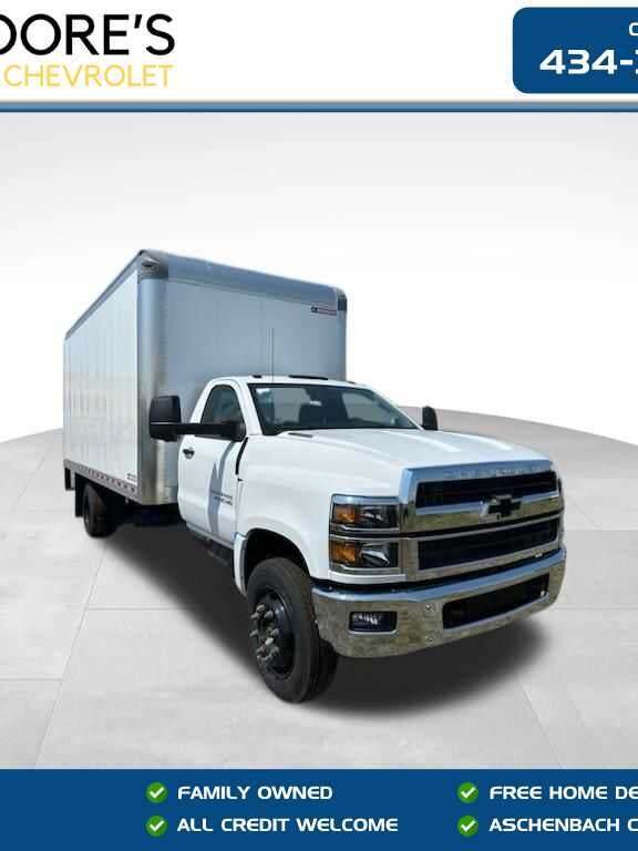 2024 Chevrolet Silverado 6500HD WT
