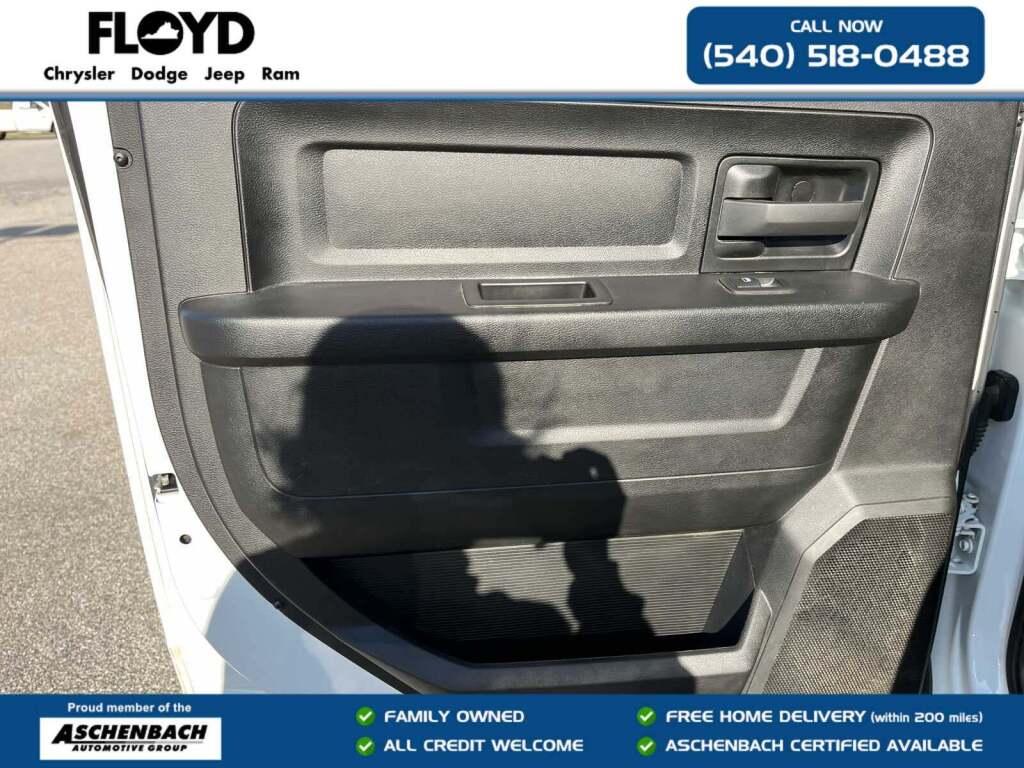 2023 Ram 1500 Classic Tradesman Crew Cab 4x4 5'7" Box