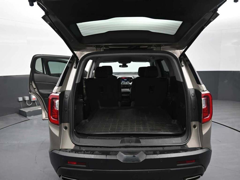 2023 GMC Acadia FWD SLE