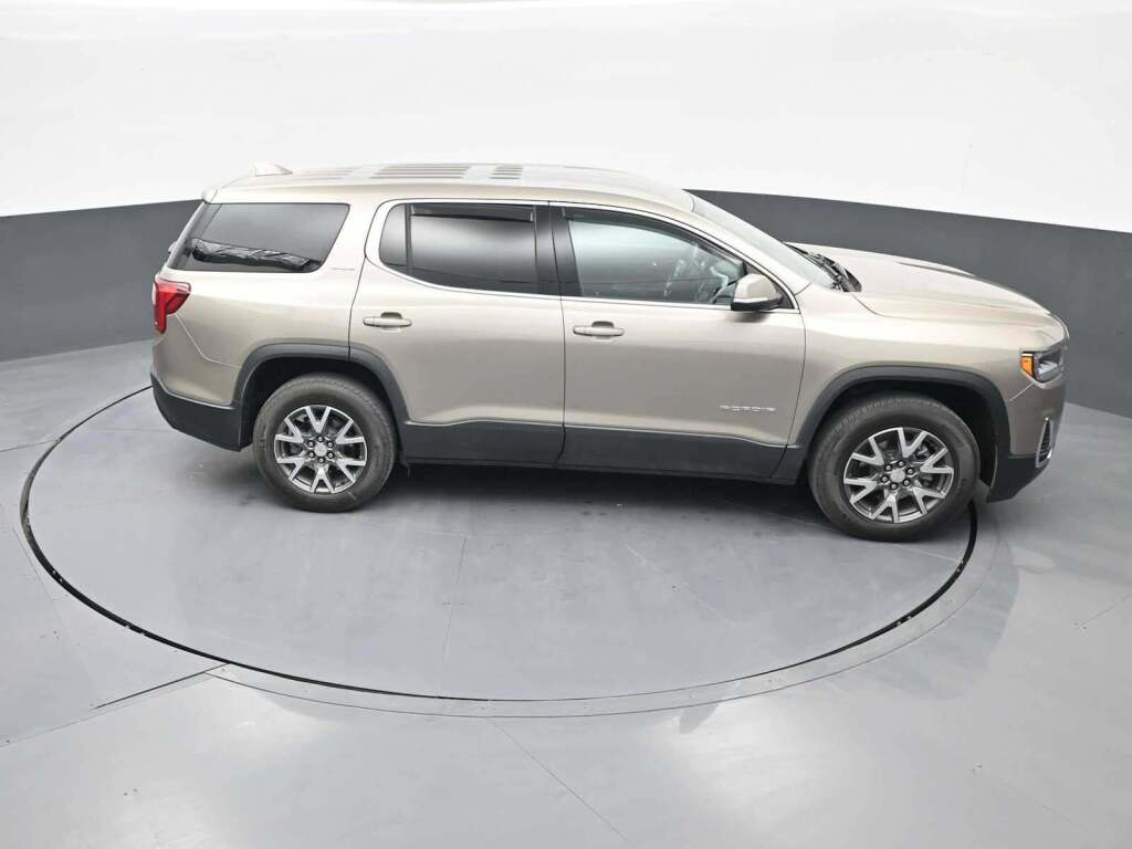 2023 GMC Acadia FWD SLE