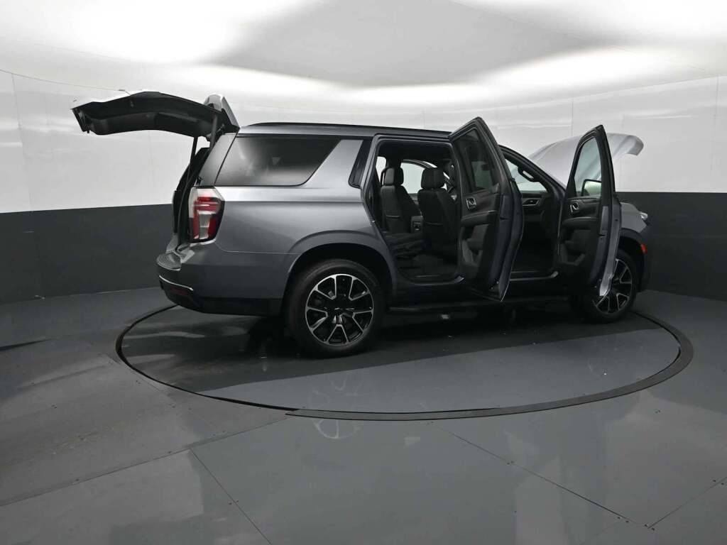 2021 Chevrolet Tahoe 4WD RST