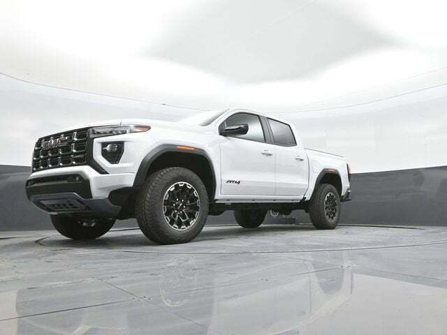 2026 GMC Canyon AT4, 4WD