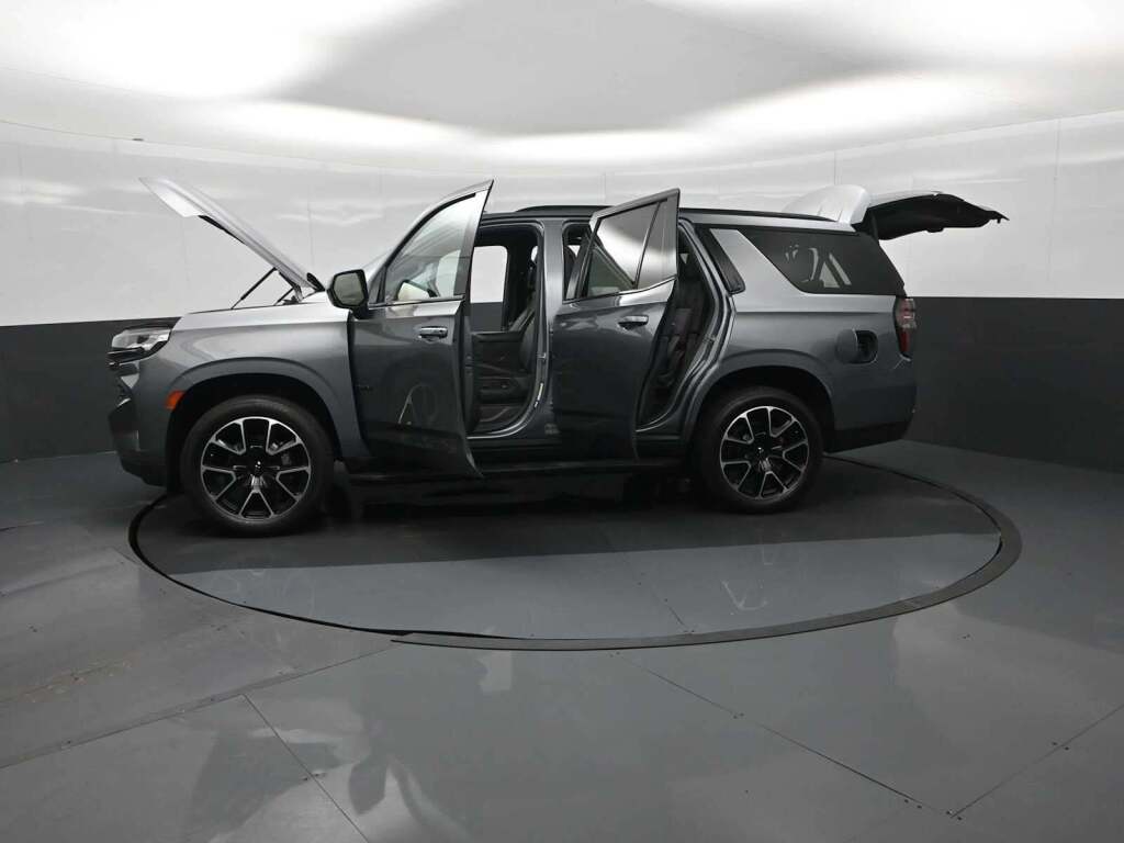 2021 Chevrolet Tahoe 4WD RST