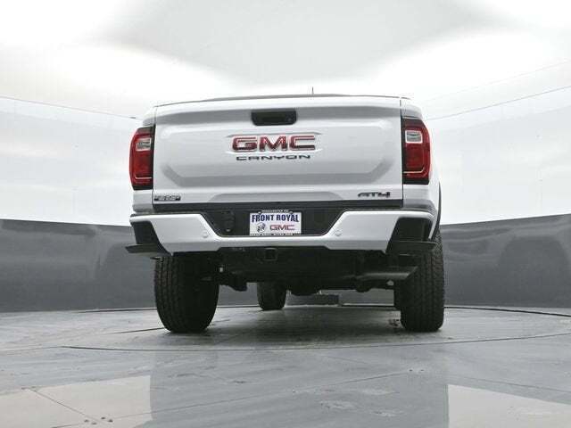 2026 GMC Canyon AT4, 4WD