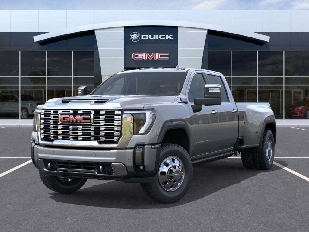 2026 GMC Sierra 3500HD Denali
