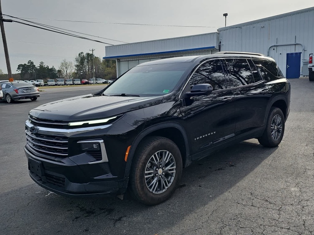 2025 Chevrolet Traverse FWD LT