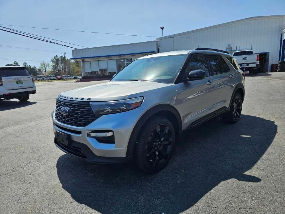 2023 Ford Explorer ST-Line