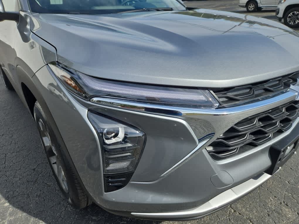 2026 Chevrolet Trax FWD LT