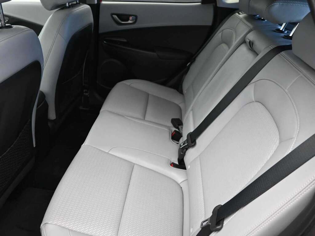 2022 GMC Canyon 4WD Crew Cab Short Box Elevation