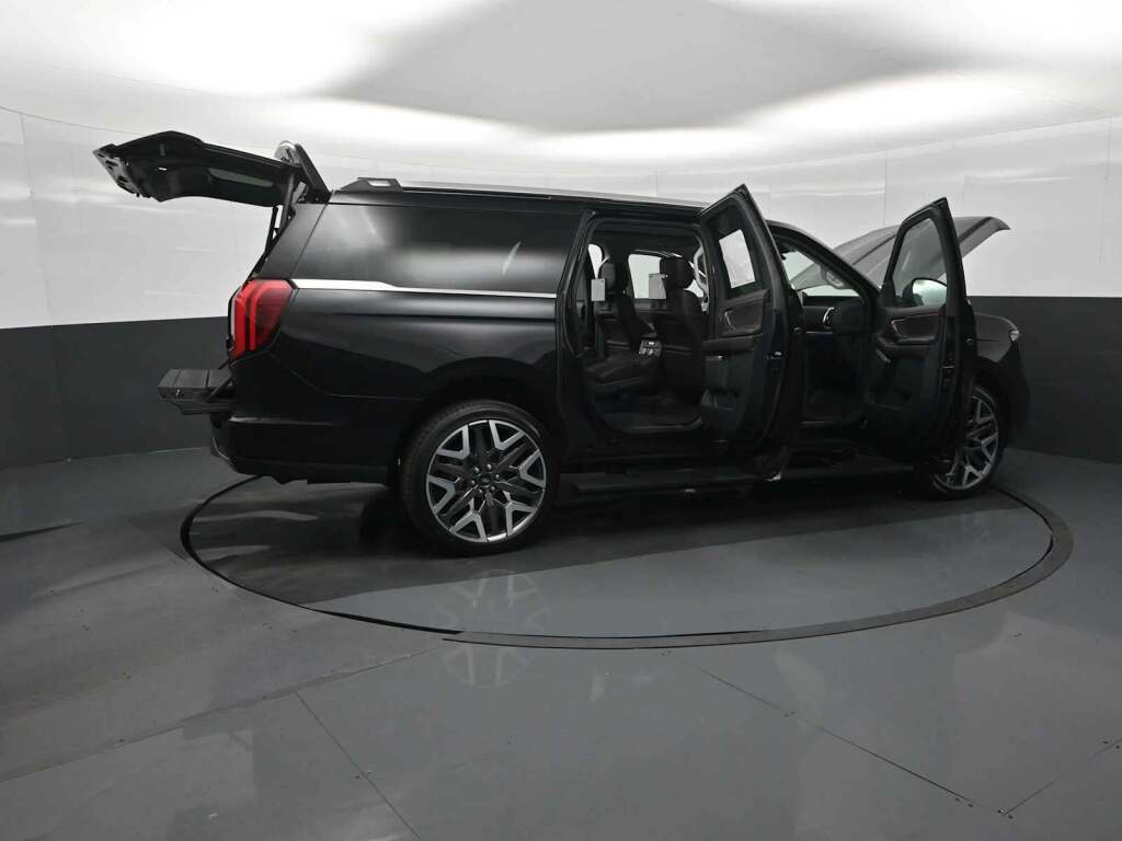 2026 Ford Expedition Max Platinum MAX