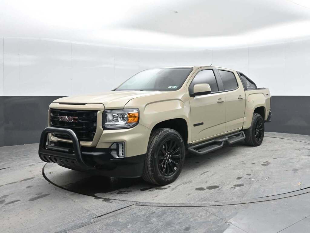 2022 GMC Canyon 4WD Crew Cab Short Box Elevation