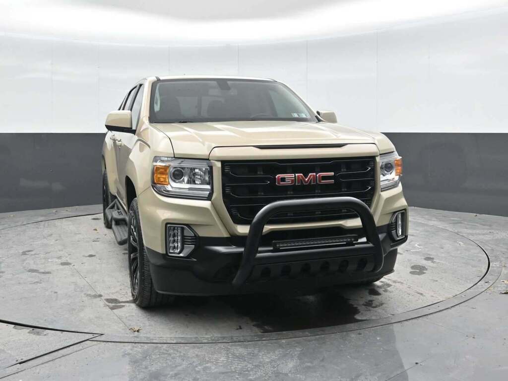 2022 GMC Canyon 4WD Crew Cab Short Box Elevation