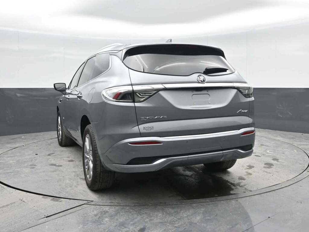 2024 Buick Enclave Avenir