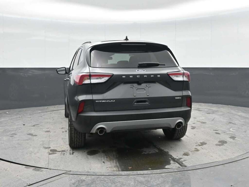 2020 Ford Escape Titanium Hybrid