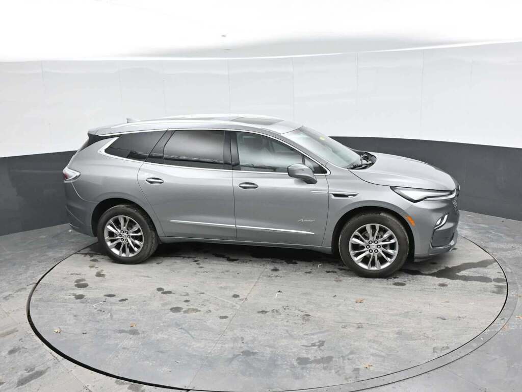 2024 Buick Enclave Avenir