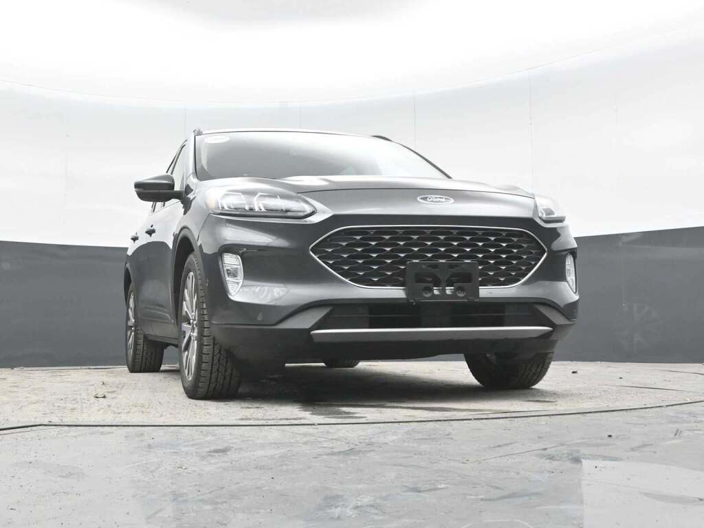 2020 Ford Escape Titanium Hybrid