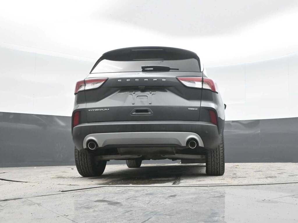 2020 Ford Escape Titanium Hybrid