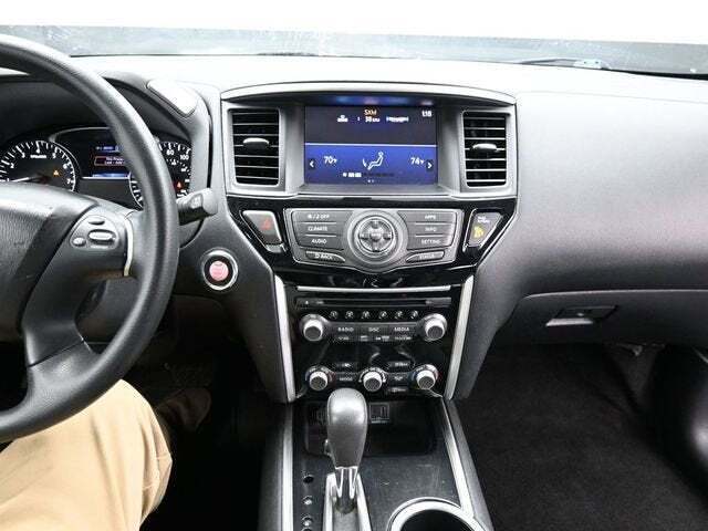 2020 Nissan Pathfinder S 4WD