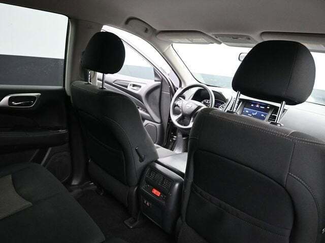 2020 Nissan Pathfinder S 4WD