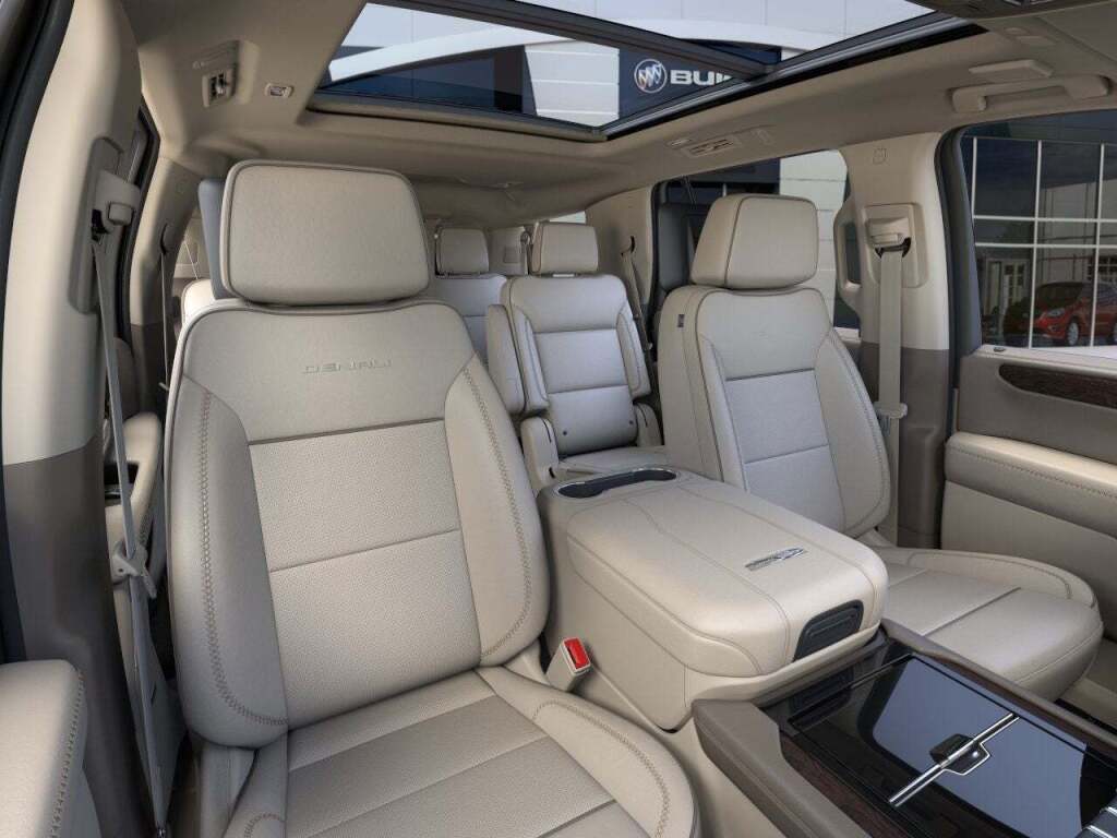 2026 GMC Yukon 4WD Denali