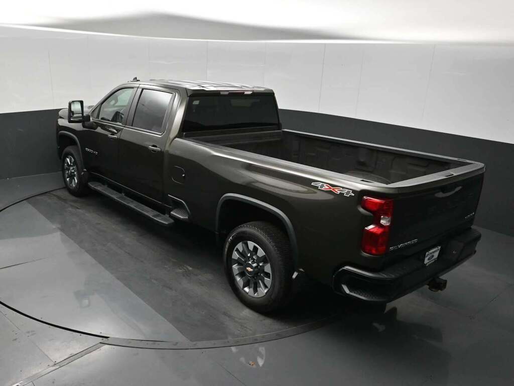 2022 Chevrolet Silverado 2500HD Custom