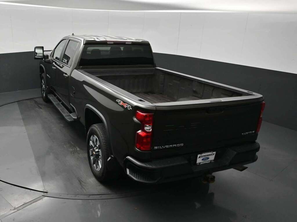 2022 Chevrolet Silverado 2500HD Custom
