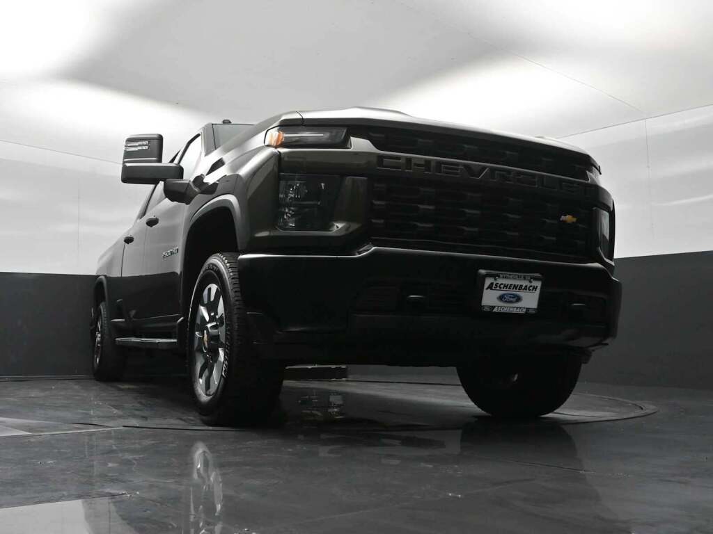 2022 Chevrolet Silverado 2500HD Custom