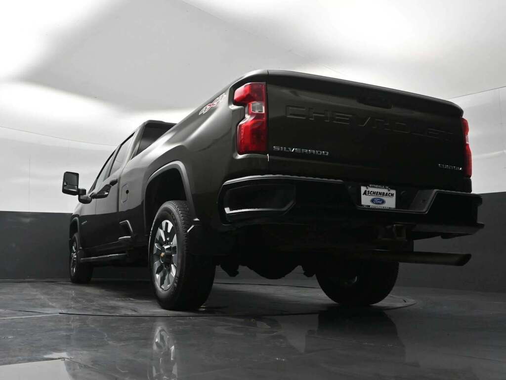 2022 Chevrolet Silverado 2500HD Custom